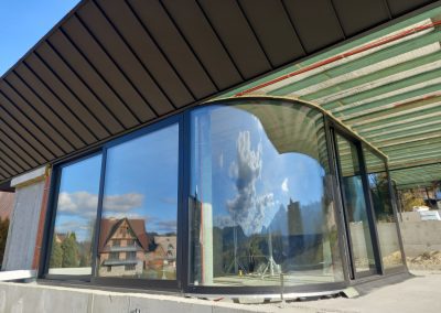 Panoramiczne okna drzwi fasady aluminiowe_DOOR Filipek Zakopane